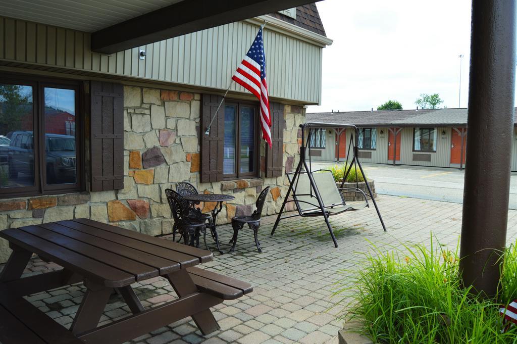 Deer Creek Motel Cambridge Kültér fotó